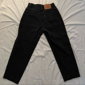 Levi’s 550 washed black denim jeans relaxed fit tapered leg